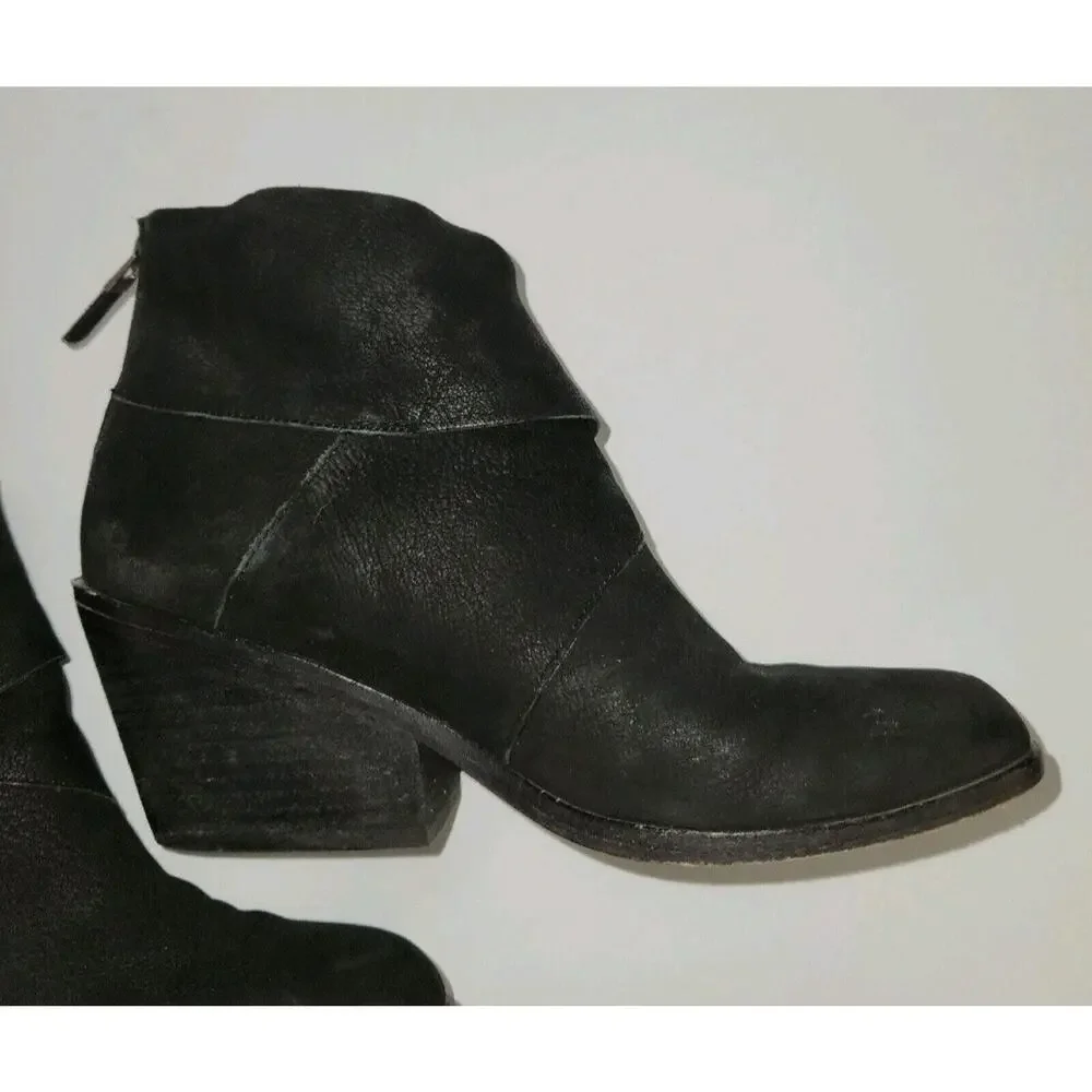 Eileen Fisher Black Soft Leather Ankle Boots 5.5 Booties Back Zipper